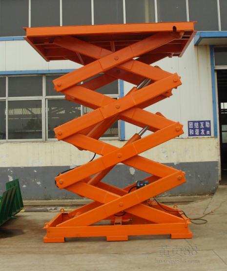 升降機(jī)液壓驅(qū)動系統(tǒng)的設(shè)計是升降機(jī)總體的重要組成部分(圖1) \